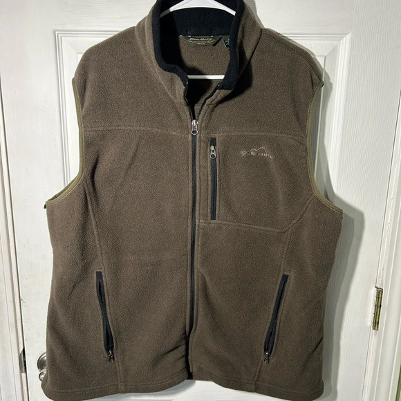 Eddie Bauer Other - Eddie Bauer Polartec Fleece Vest. Size XL. Brown with Black Zip/Collar.